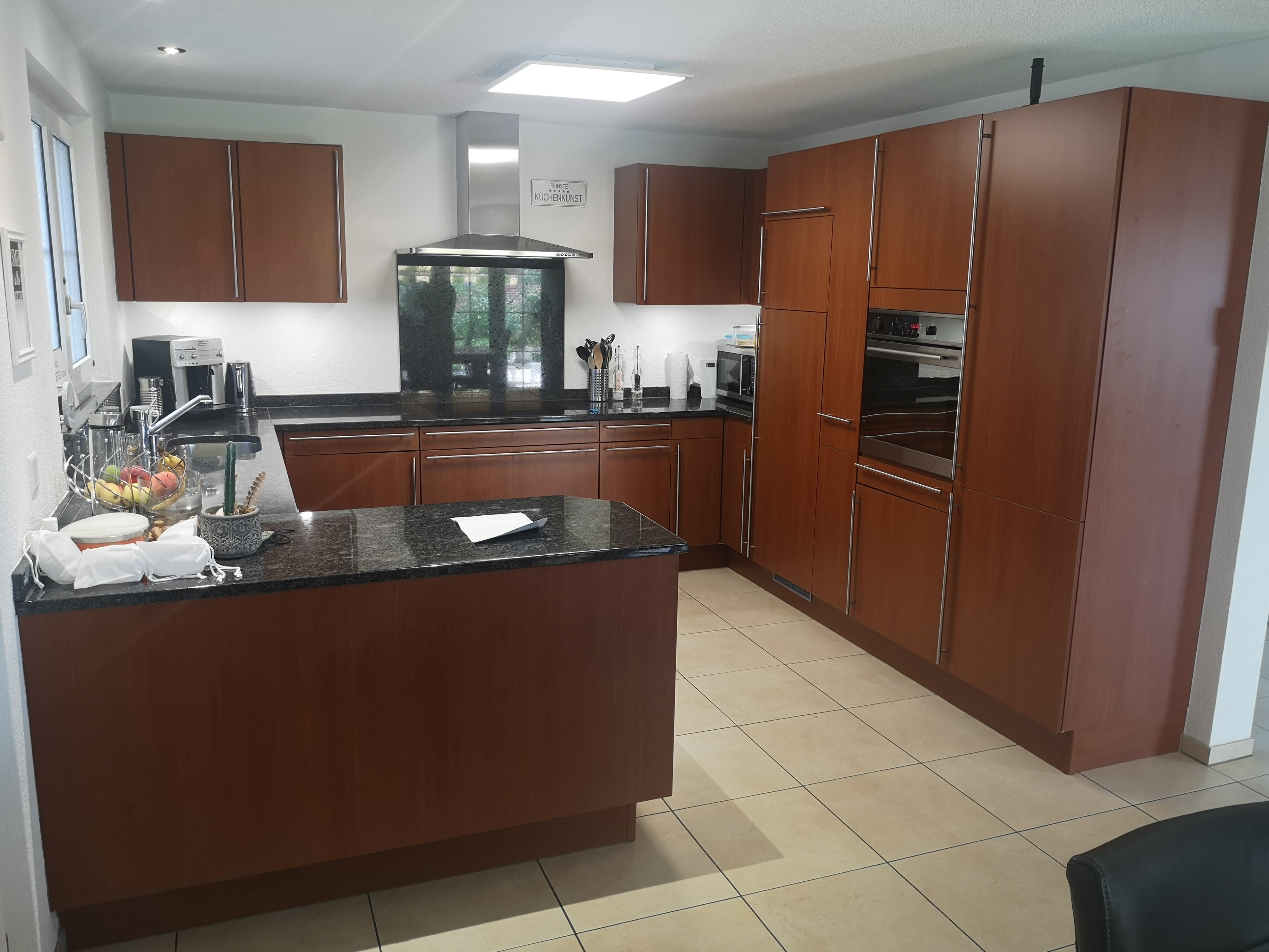 Küche vom Profi folieren in Luzern